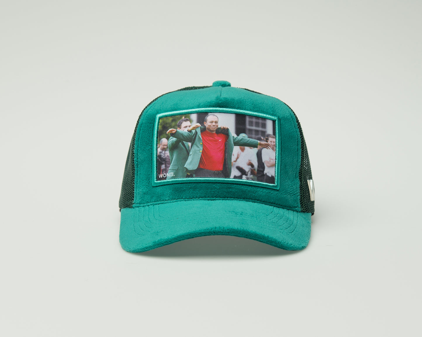 C2 - MASTERS VELVET CAP